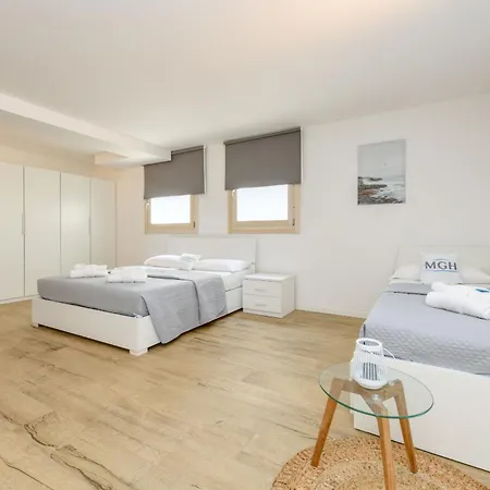 Caesar Luxury סירמיונה