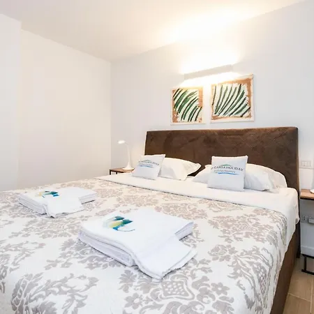 Daire Caesar Luxury Sirmione